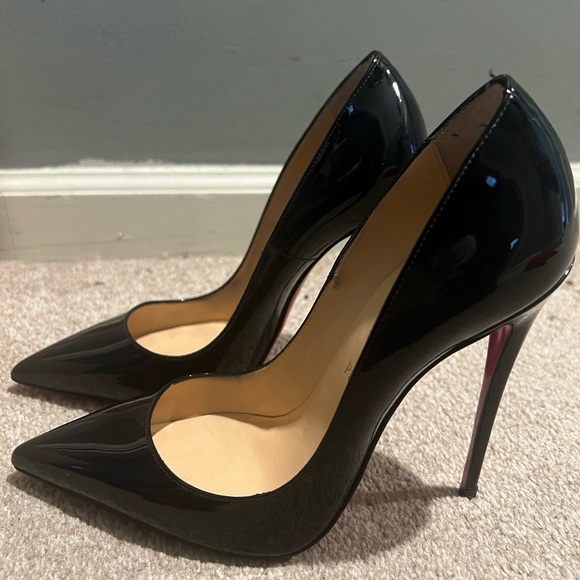 Christian Louboutin So Kate - Picture 8 of 8